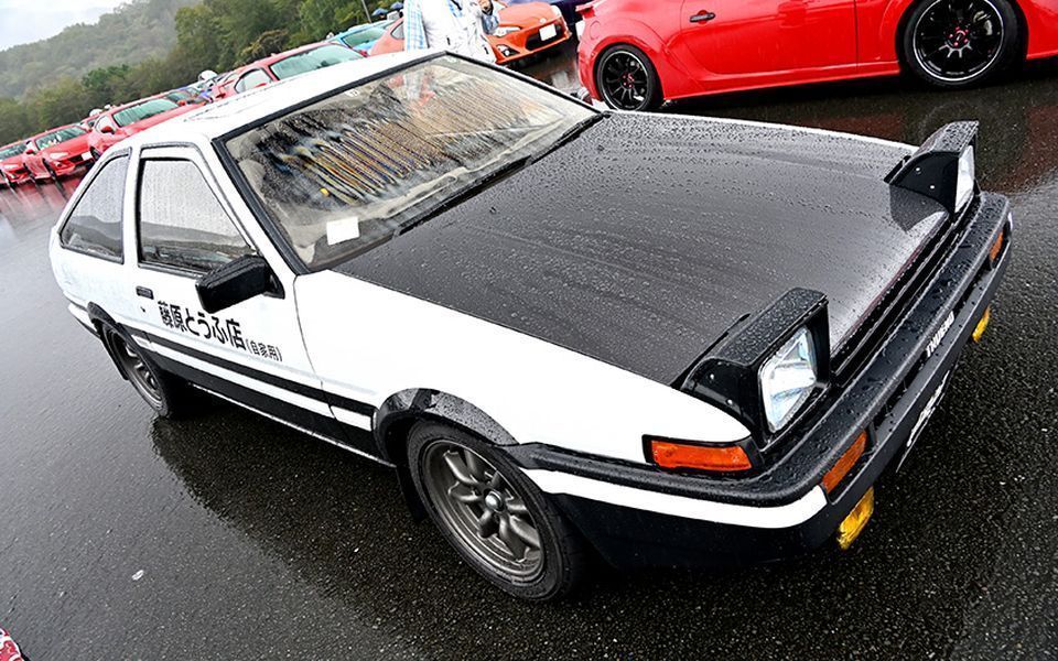 Toyota AE86 Trueno 藤原とうふ店仕様